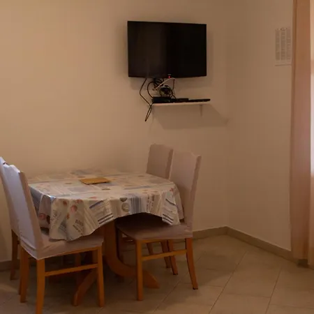 דירה Ruzmarin