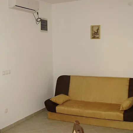 Apartment Ruzmarin