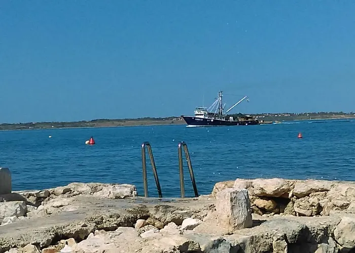 Ruzmarin Apartment *