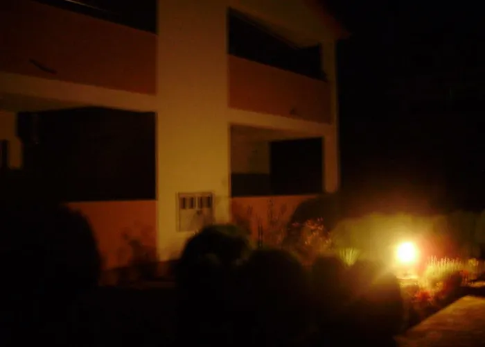 Ruzmarin Apartment Vrsi