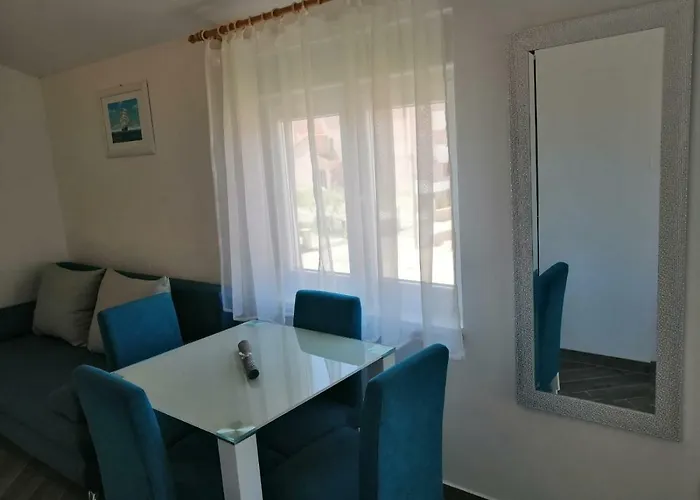 Apartment Ruzmarin